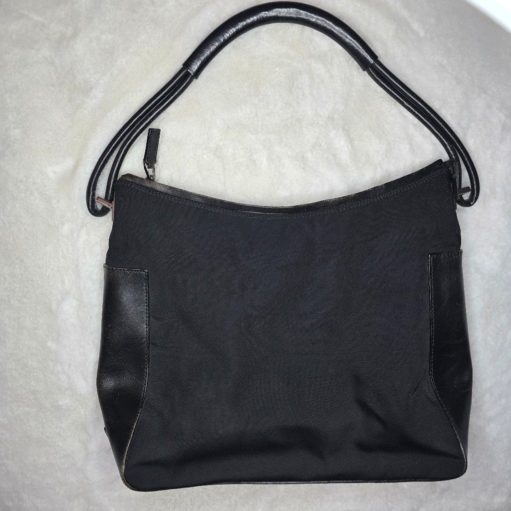 Gucci Black Leather Nylon Purse Shoulder Vintage Bag